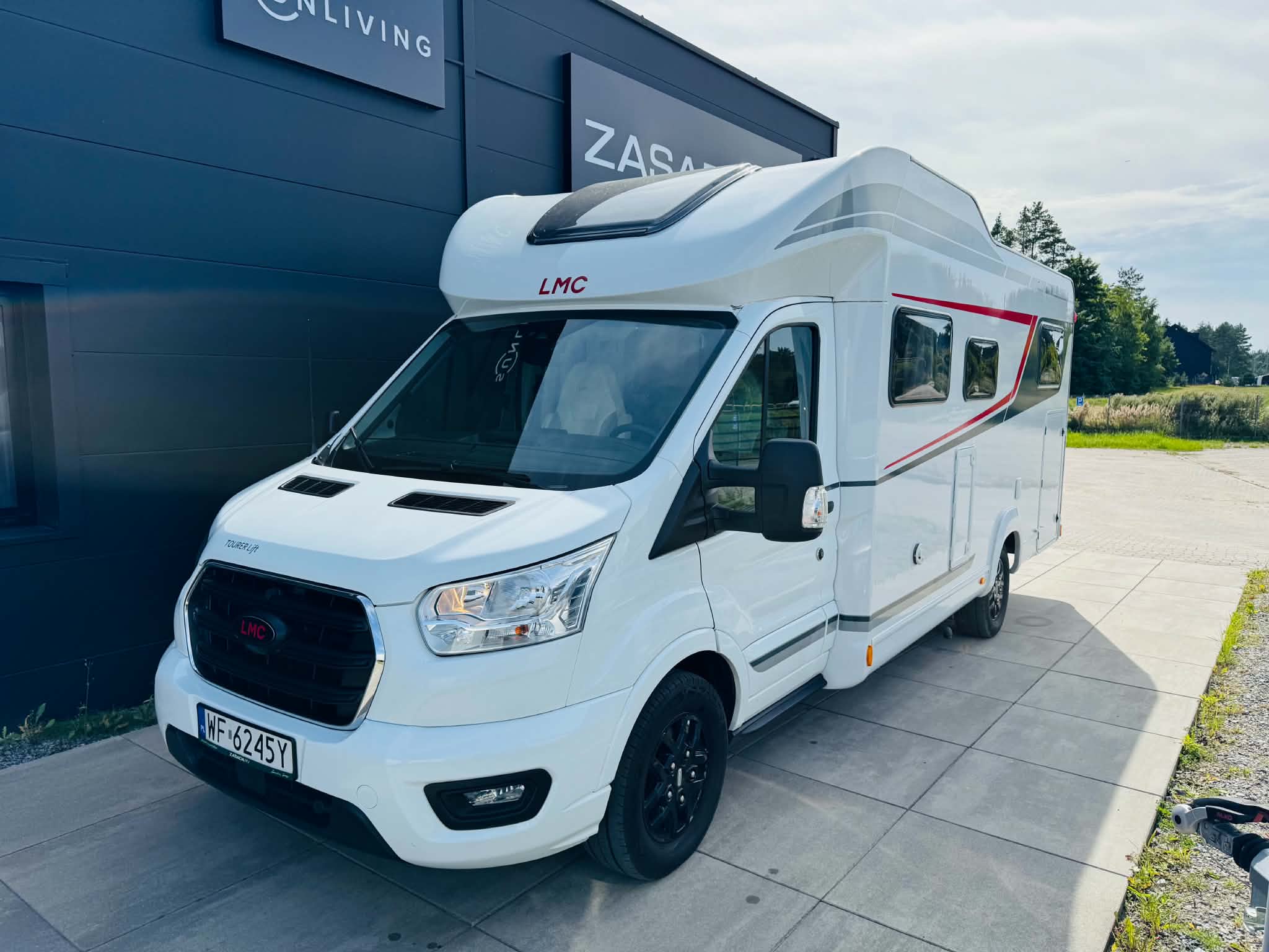 Galeria LMC Tourer Lift H 664 G