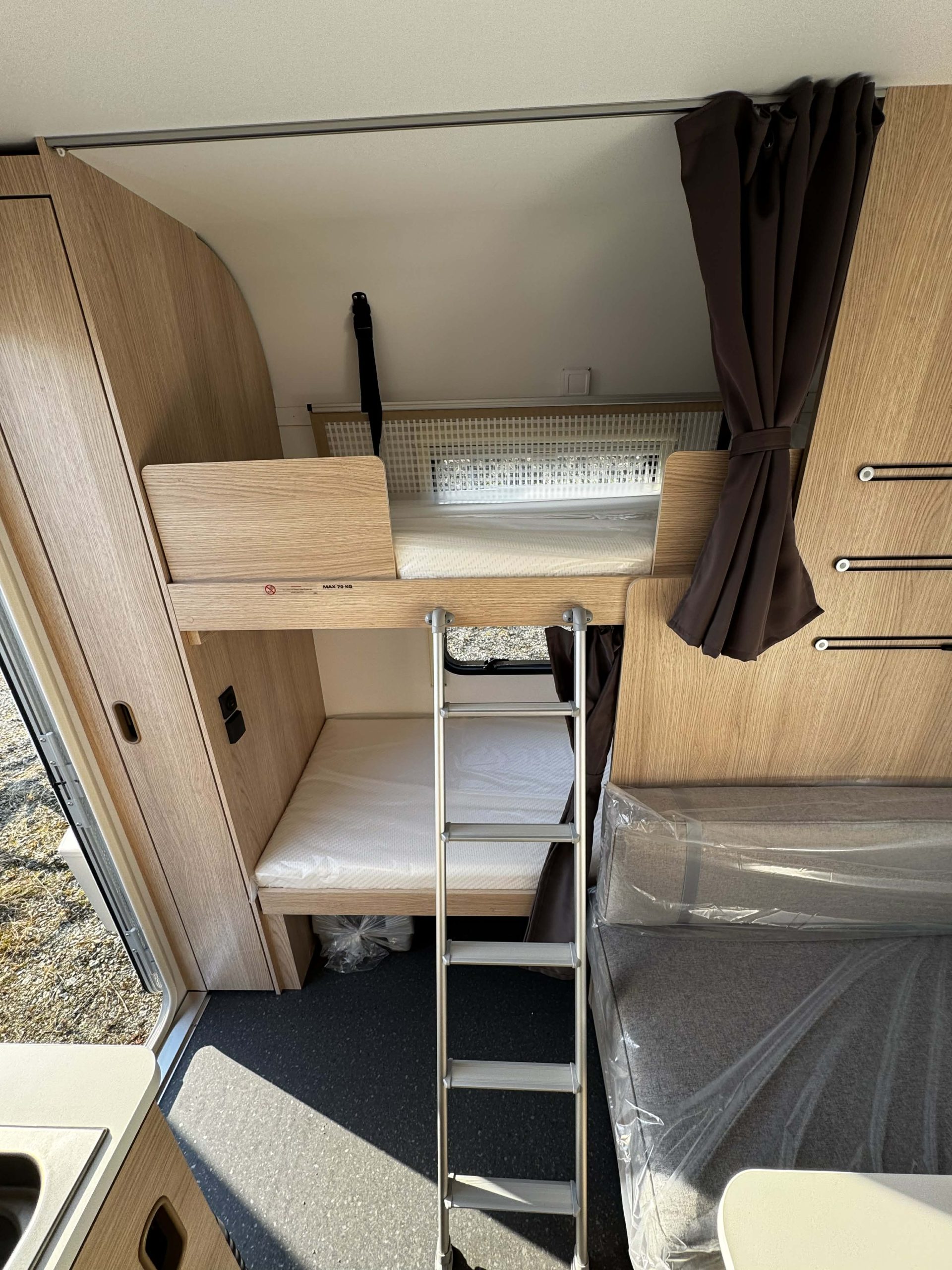 Galeria Adria Aviva 472PK