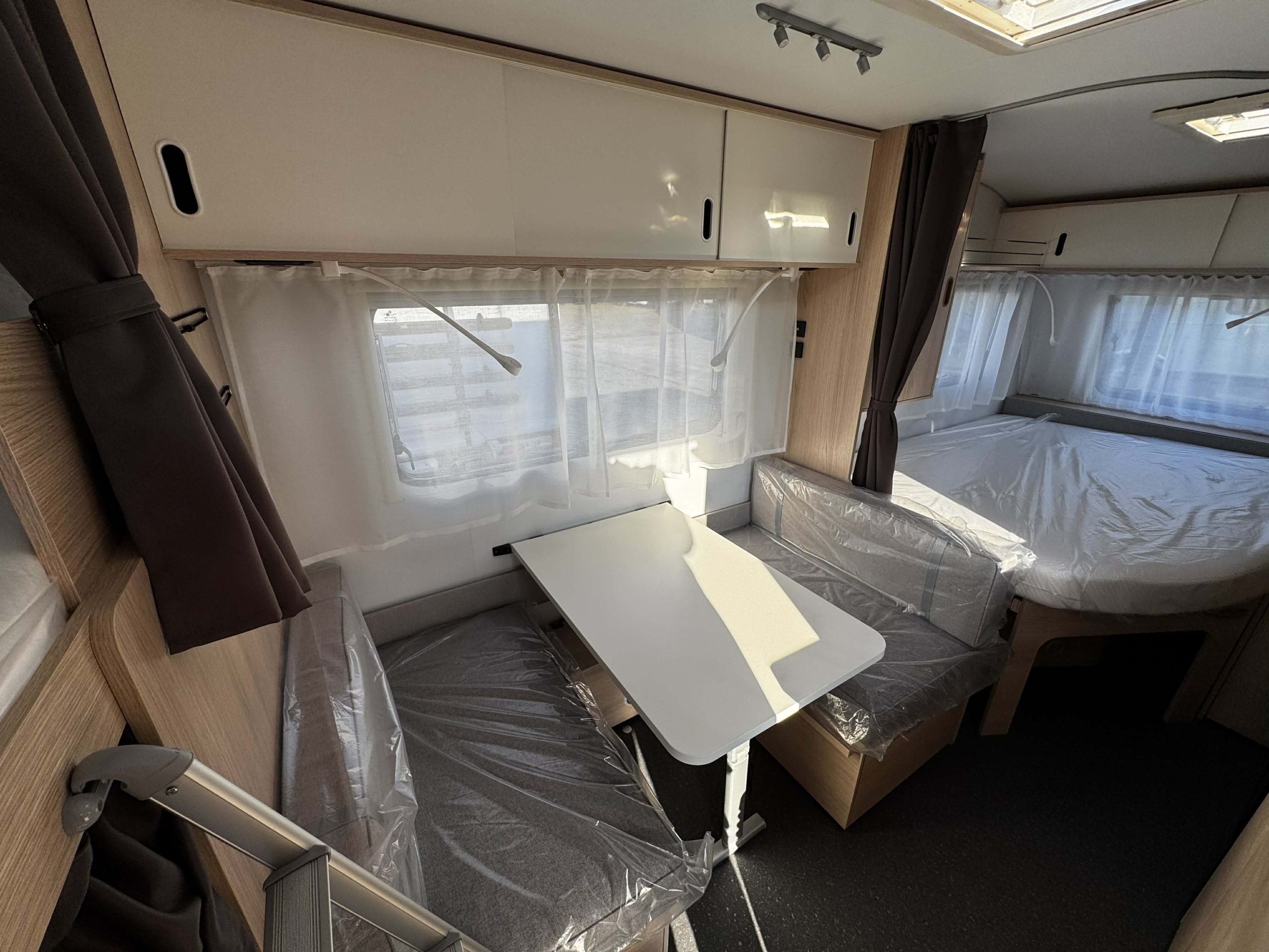 Galeria Adria Aviva 472PK