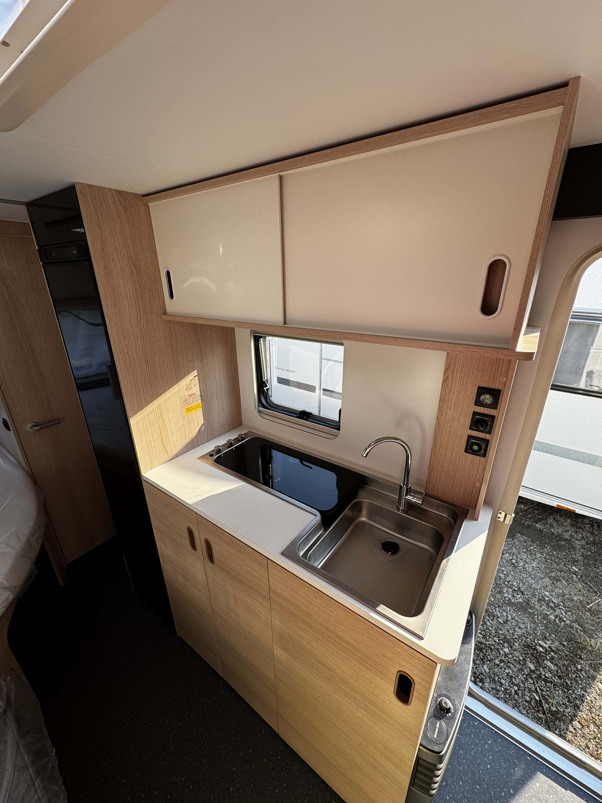 Galeria Adria Aviva 472PK