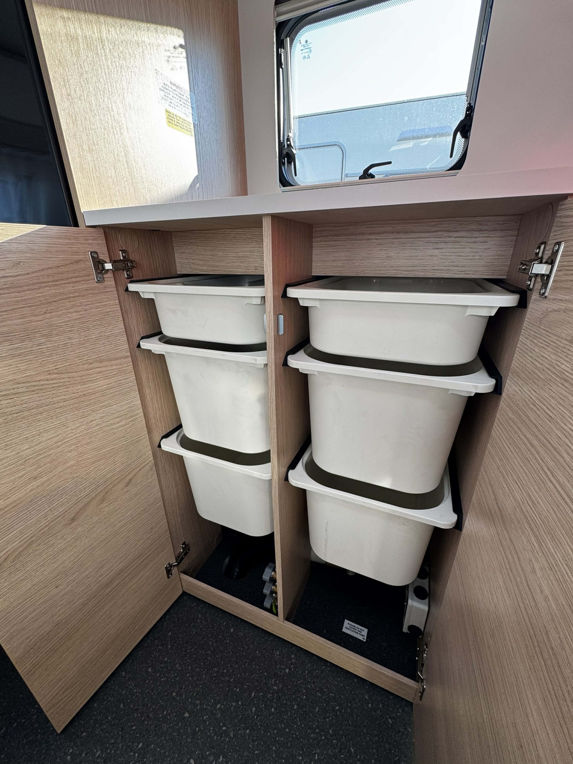 Galeria Adria Aviva 472PK