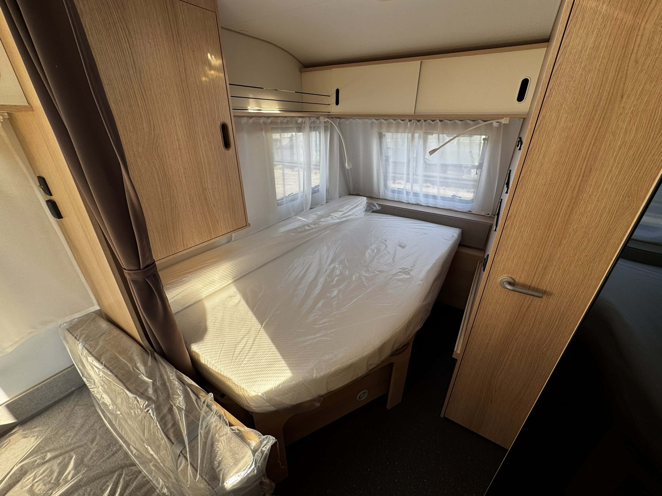 Galeria Adria Aviva 472PK