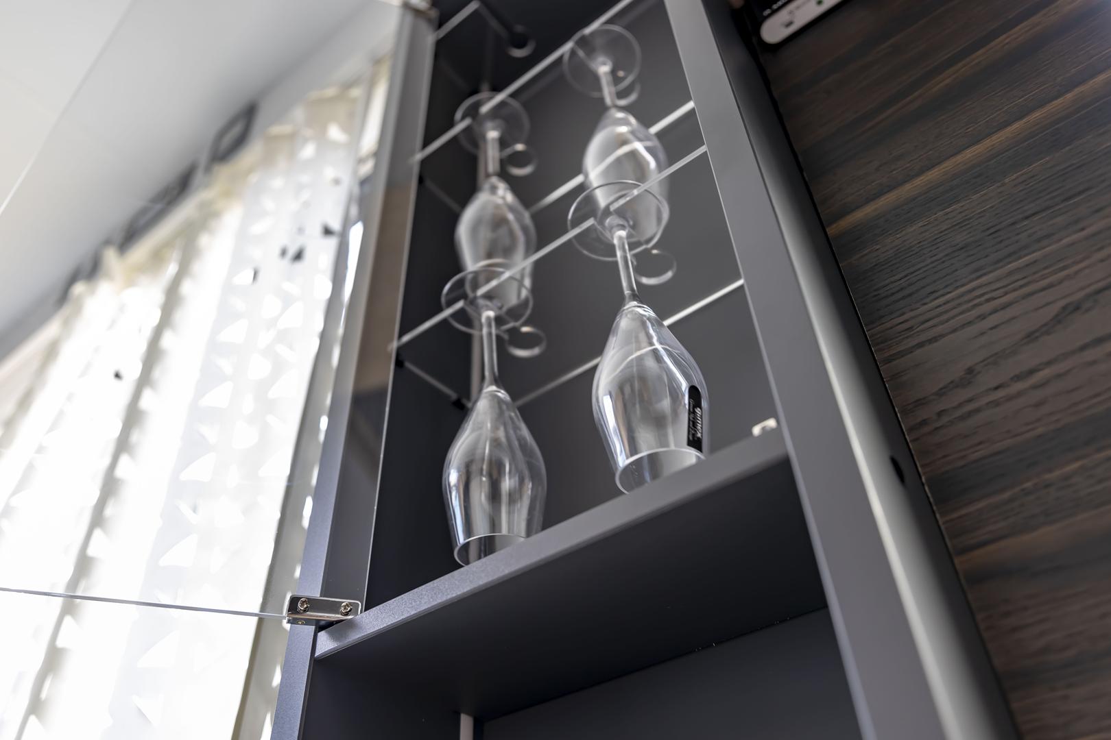 Galeria Adria Astella 704HP