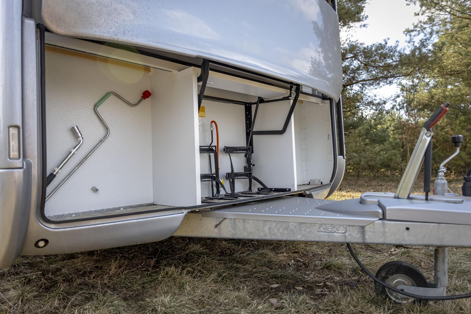 Galeria Adria Astella 704HP