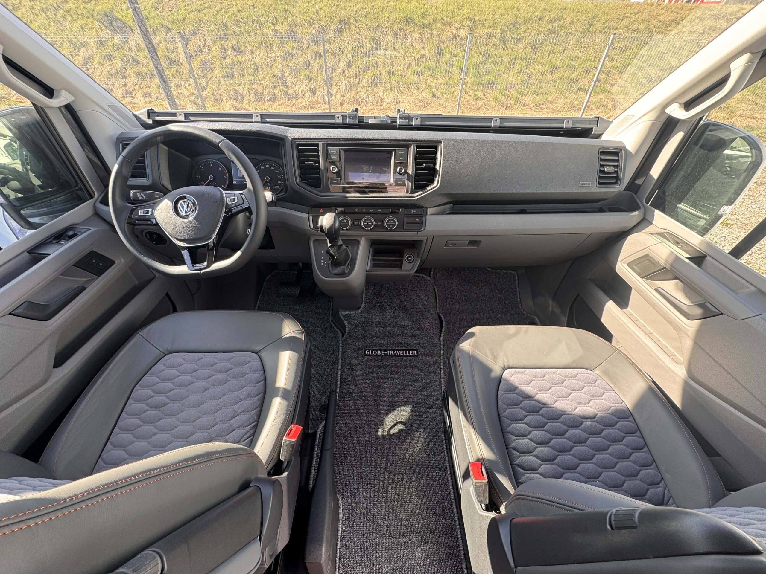 Galeria Globe Traveler Falcon 2XS