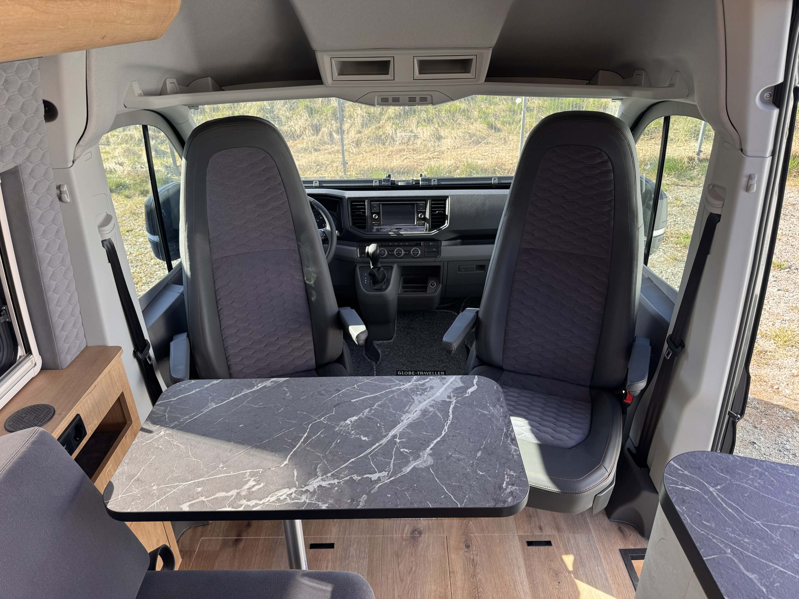 Galeria Globe Traveler Falcon 2XS