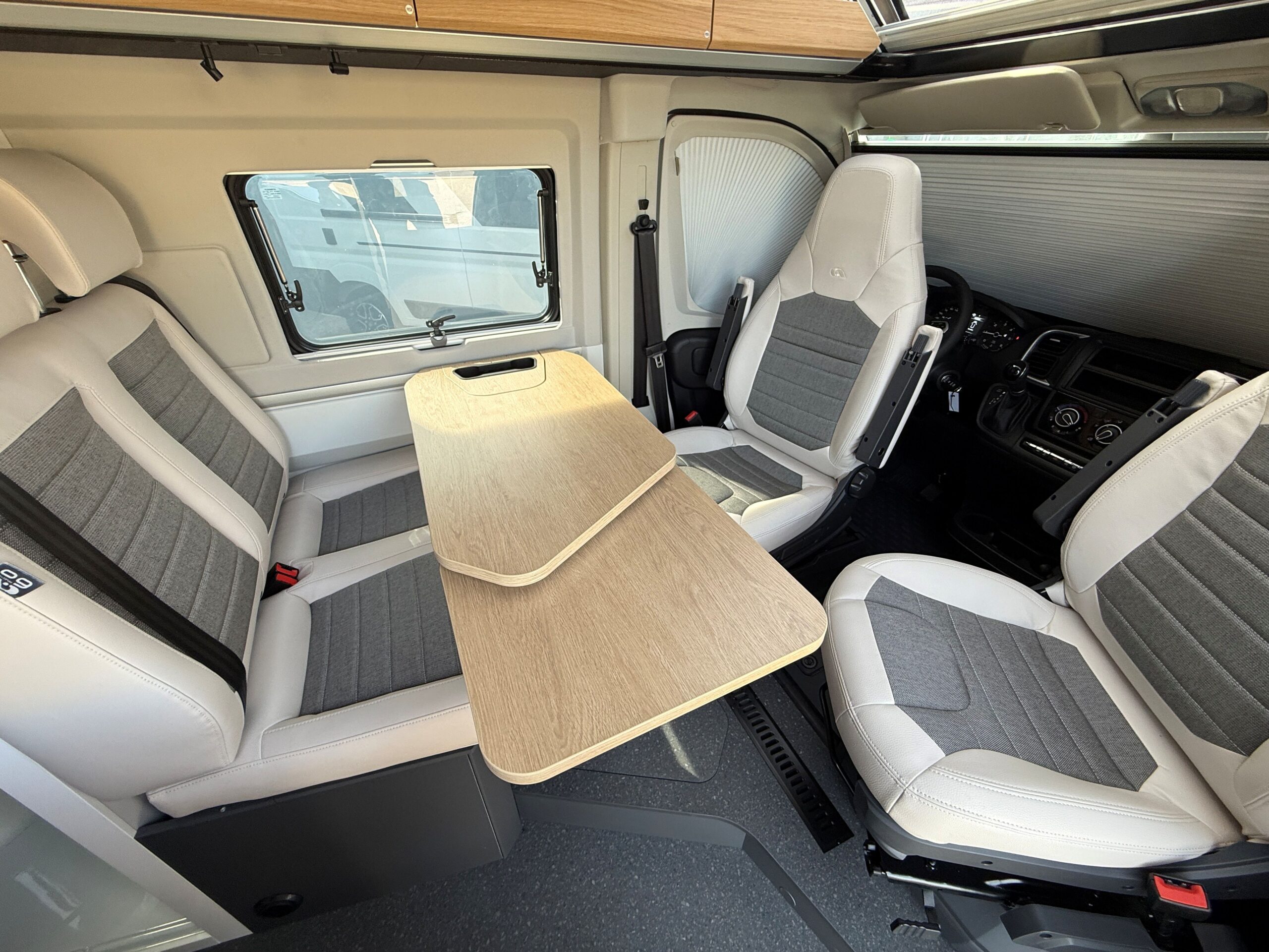 Galeria Adria Twin Sports 640 SGX 60y PopTop