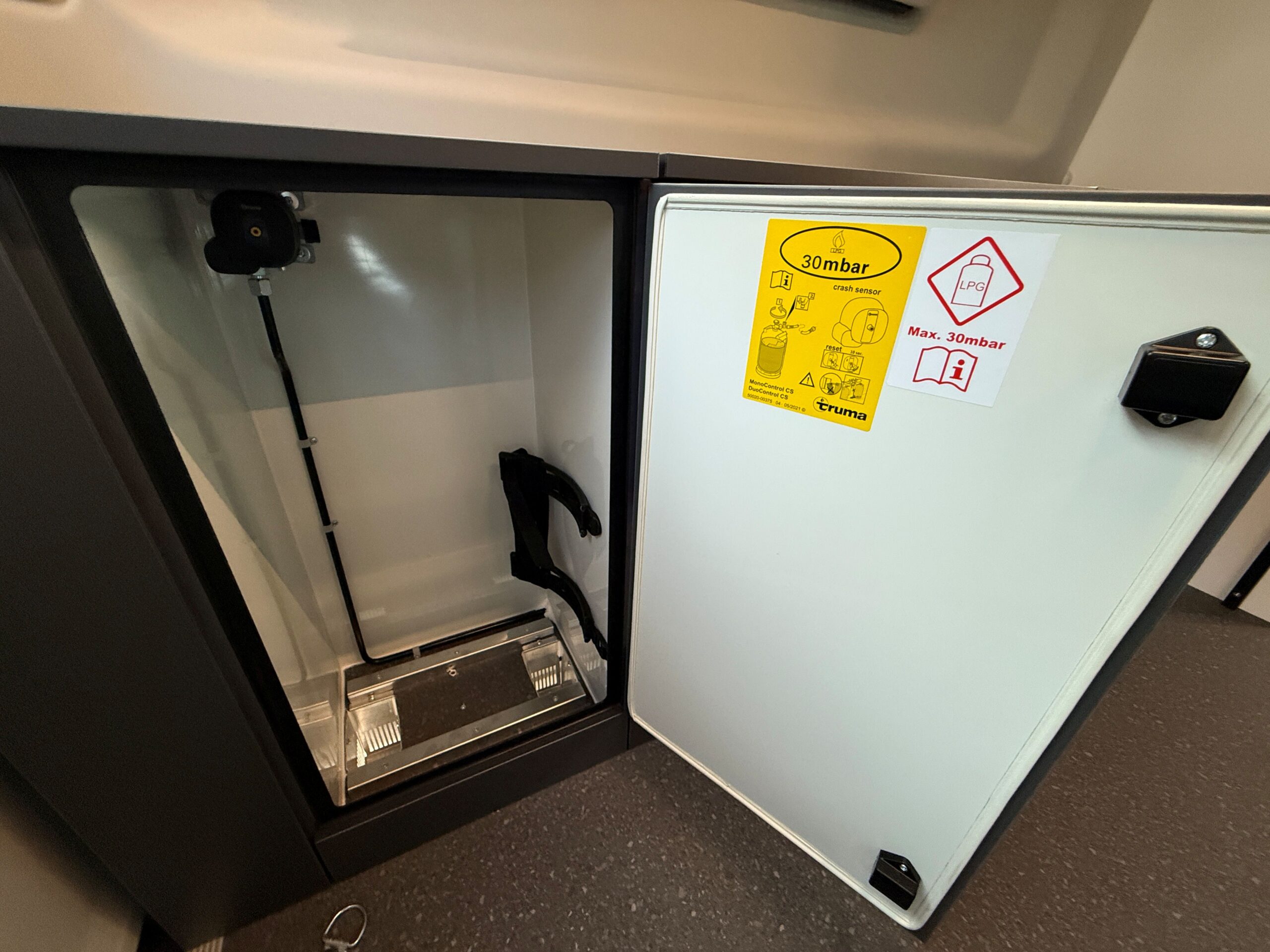 Galeria Adria Twin Sports 640 SGX 60y PopTop