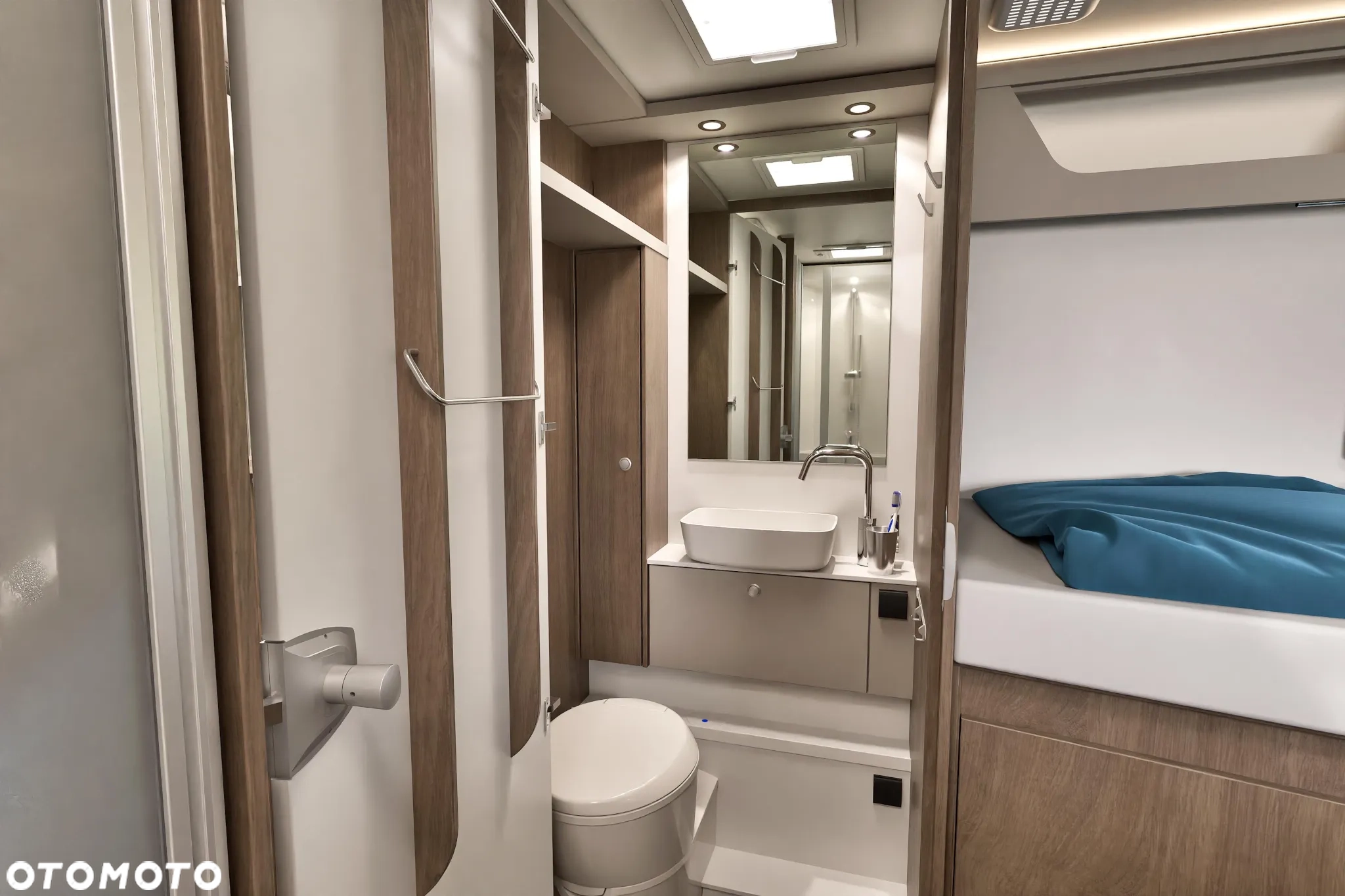 Galeria Carado T447 Edition26