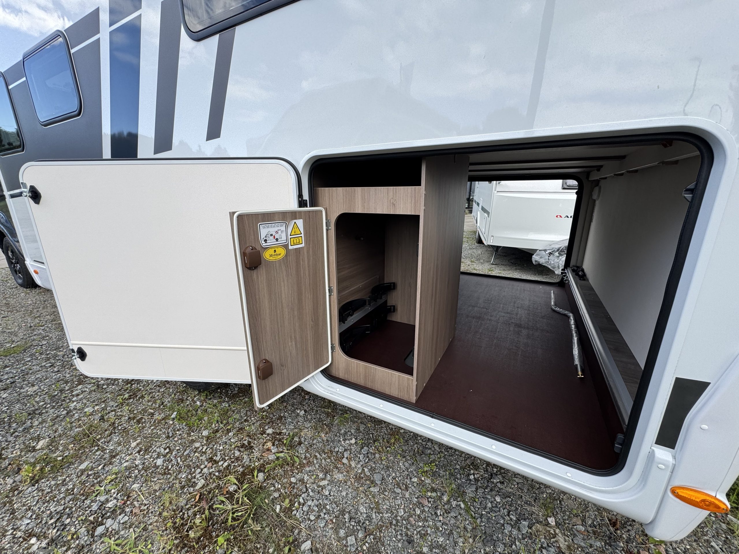 Galeria Carado T449 Edition26