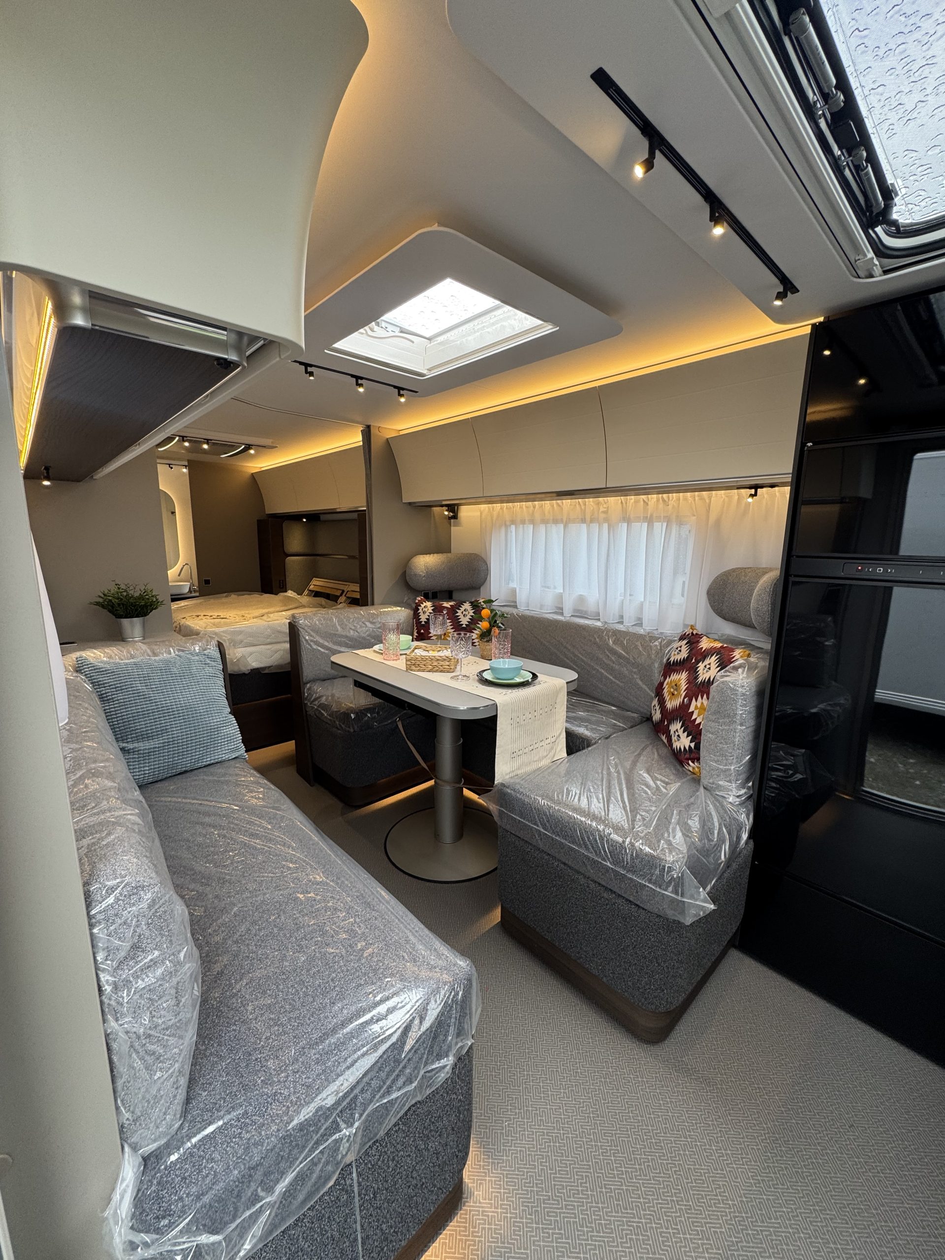 Galeria Adria Alpina 663HT