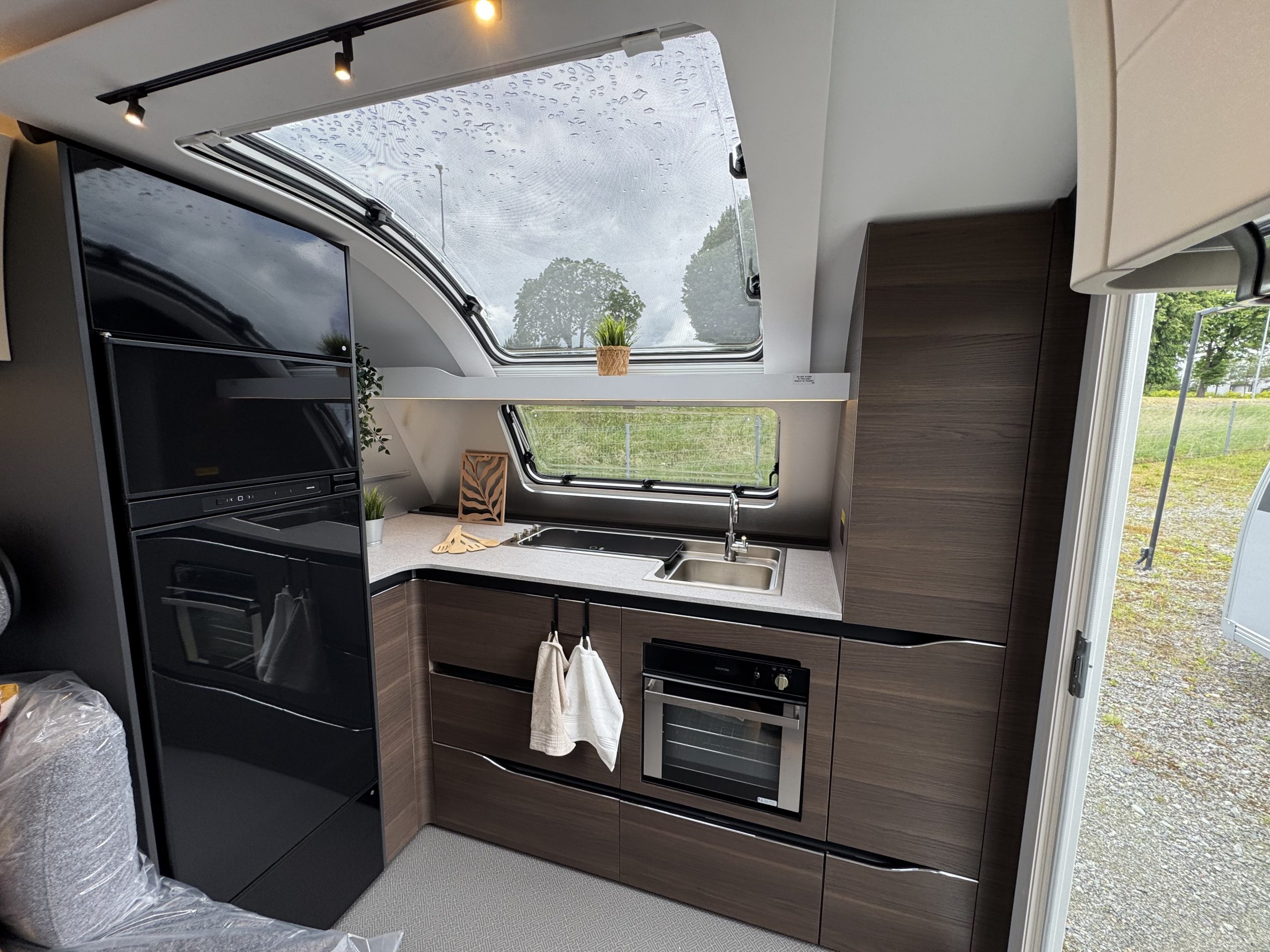 Galeria Adria Alpina 663HT
