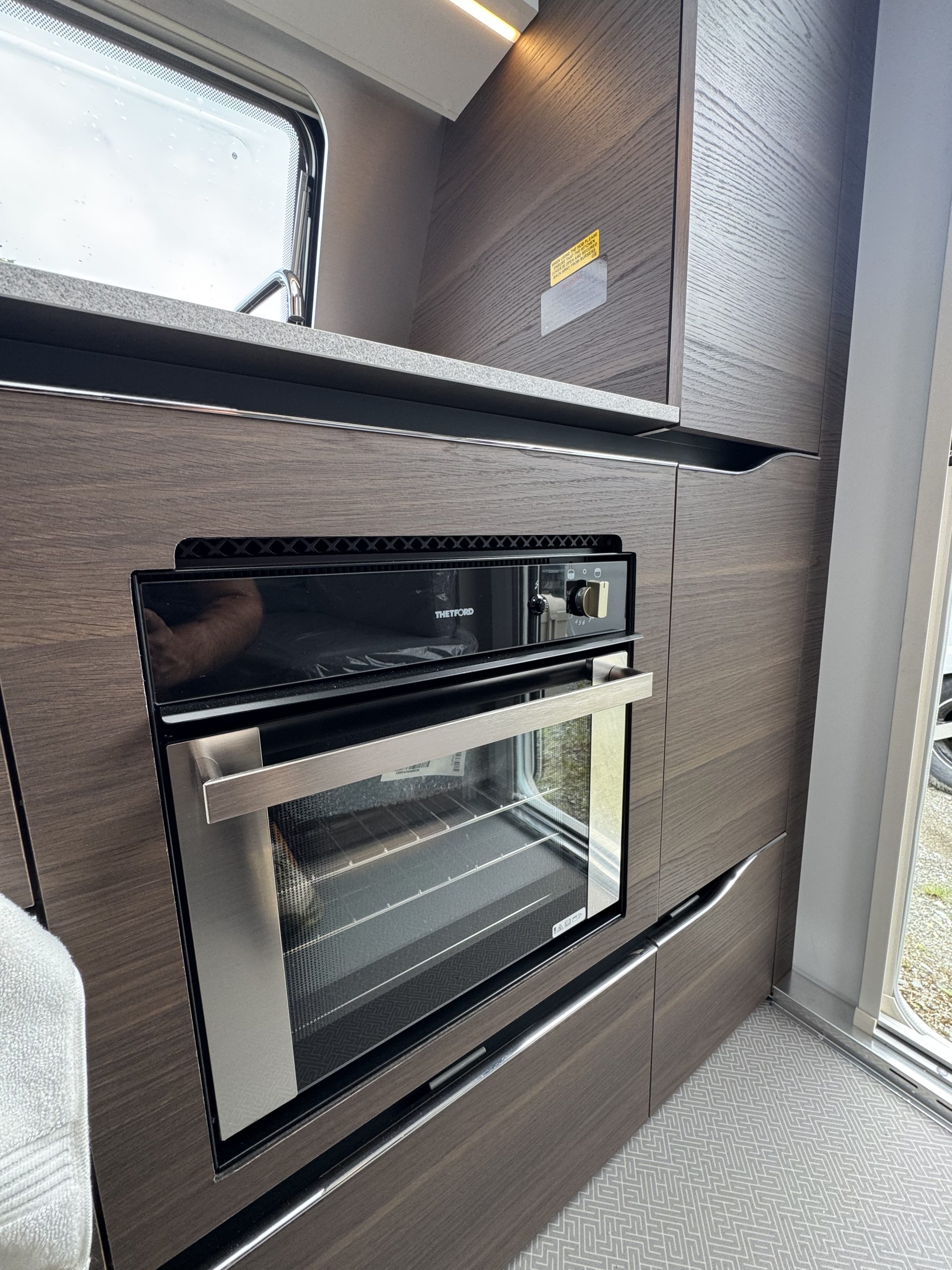 Galeria Adria Alpina 663HT