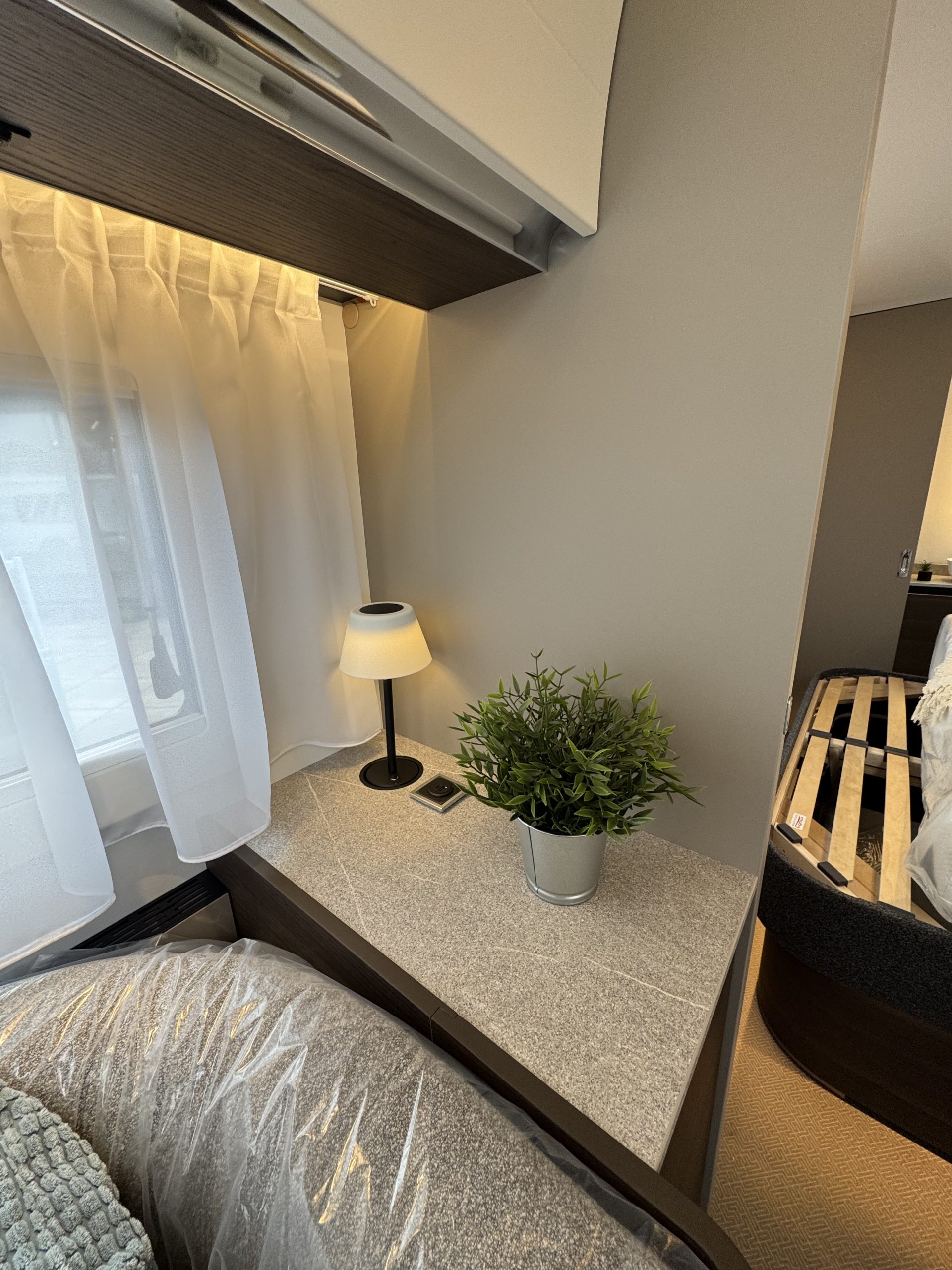 Galeria Adria Alpina 663HT