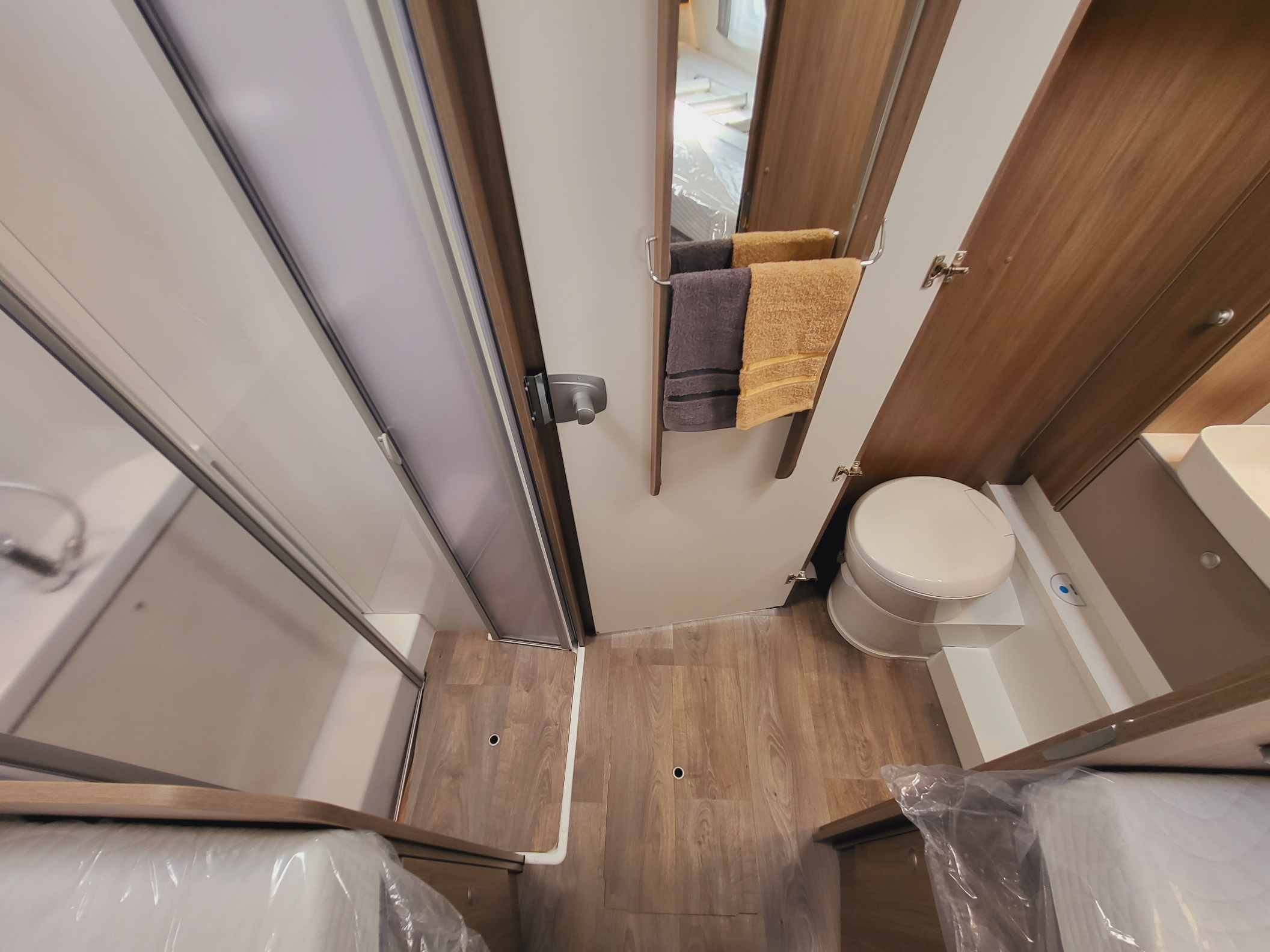 Galeria Carado T447 Edition24