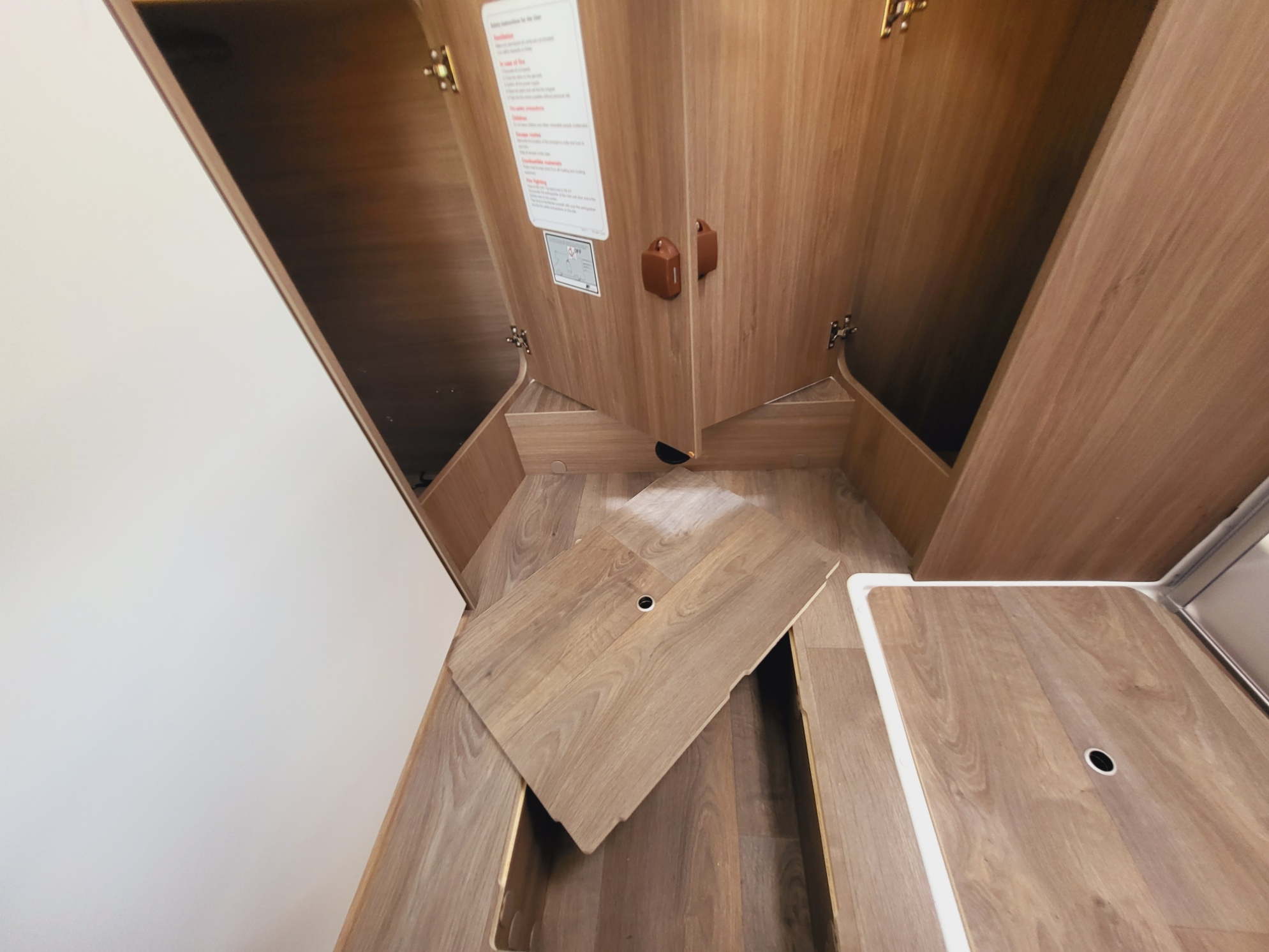 Galeria Carado T447 Edition24